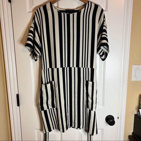 Felicity & Coco Sterling W/Tie Dress Size Large. - Picture 4 of 8